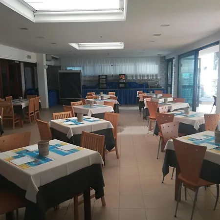 Ambra מלון