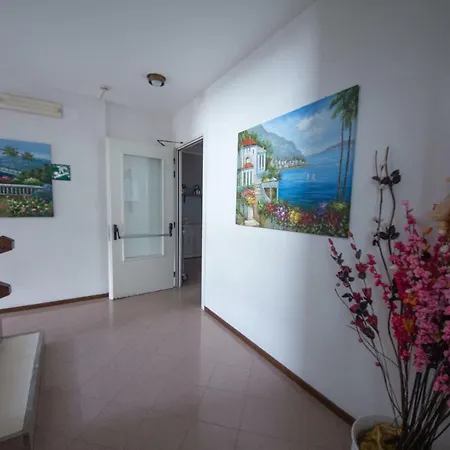 Hotel Ambra 3*